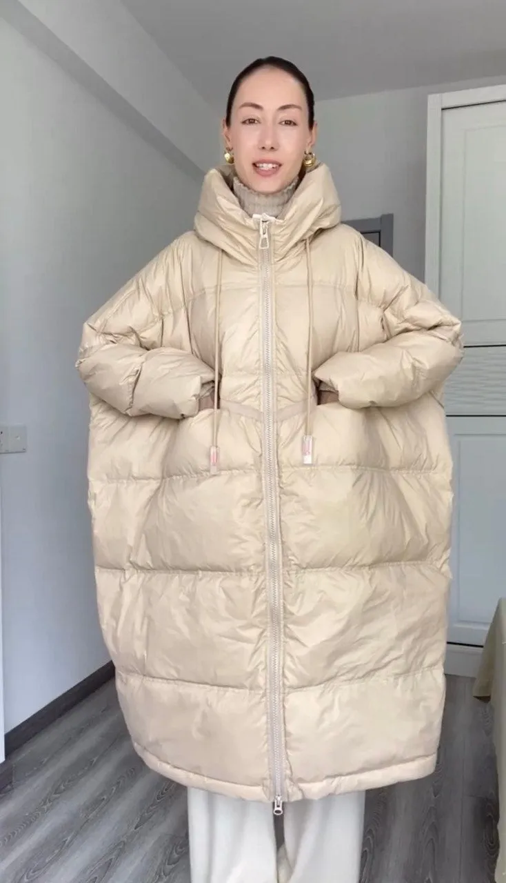 Featherlight Elegance: Spring Women's Duck Down Jacket in Generous Size