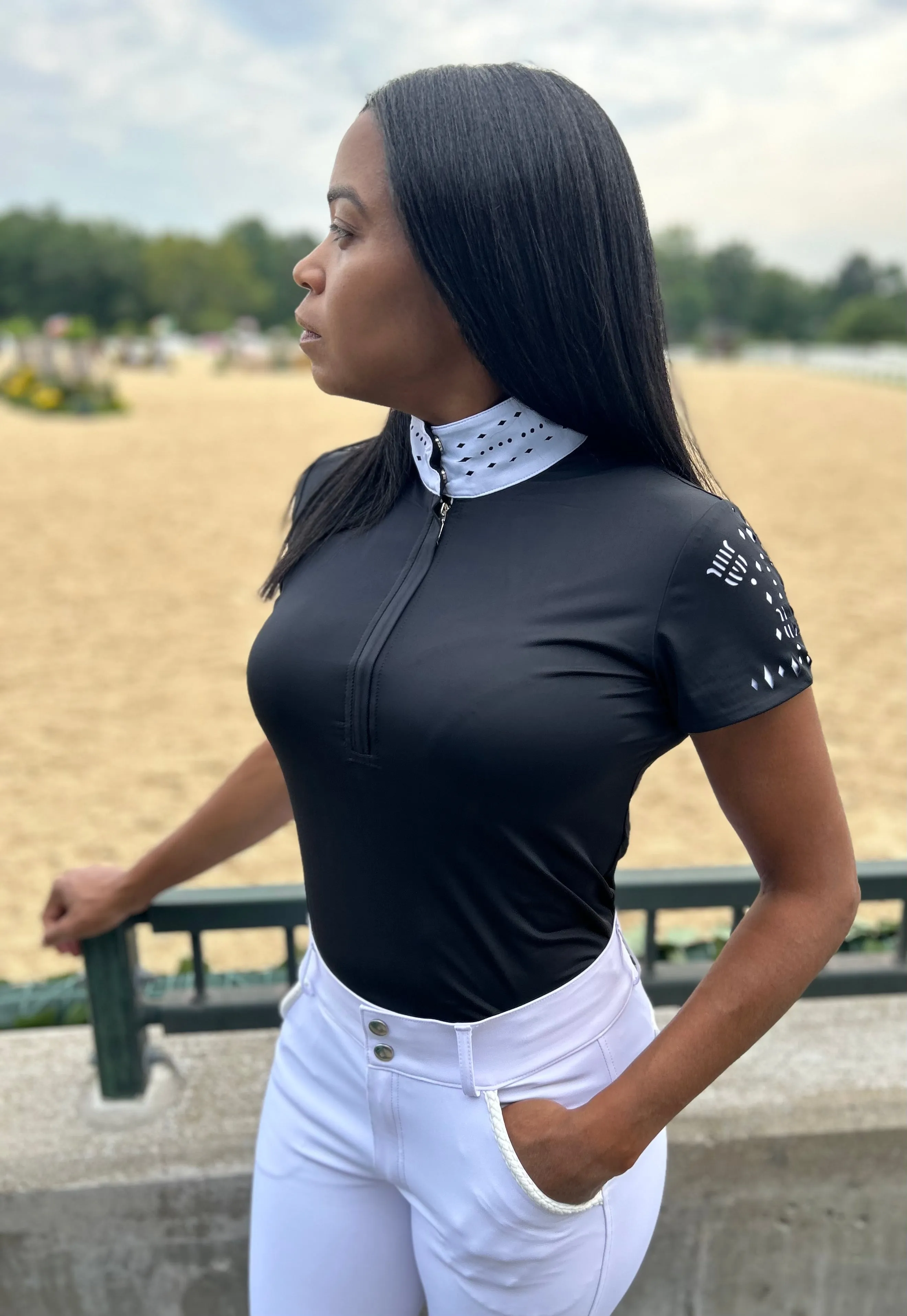 Fontainebleau Show Shirt   Convertible Polo in Black White