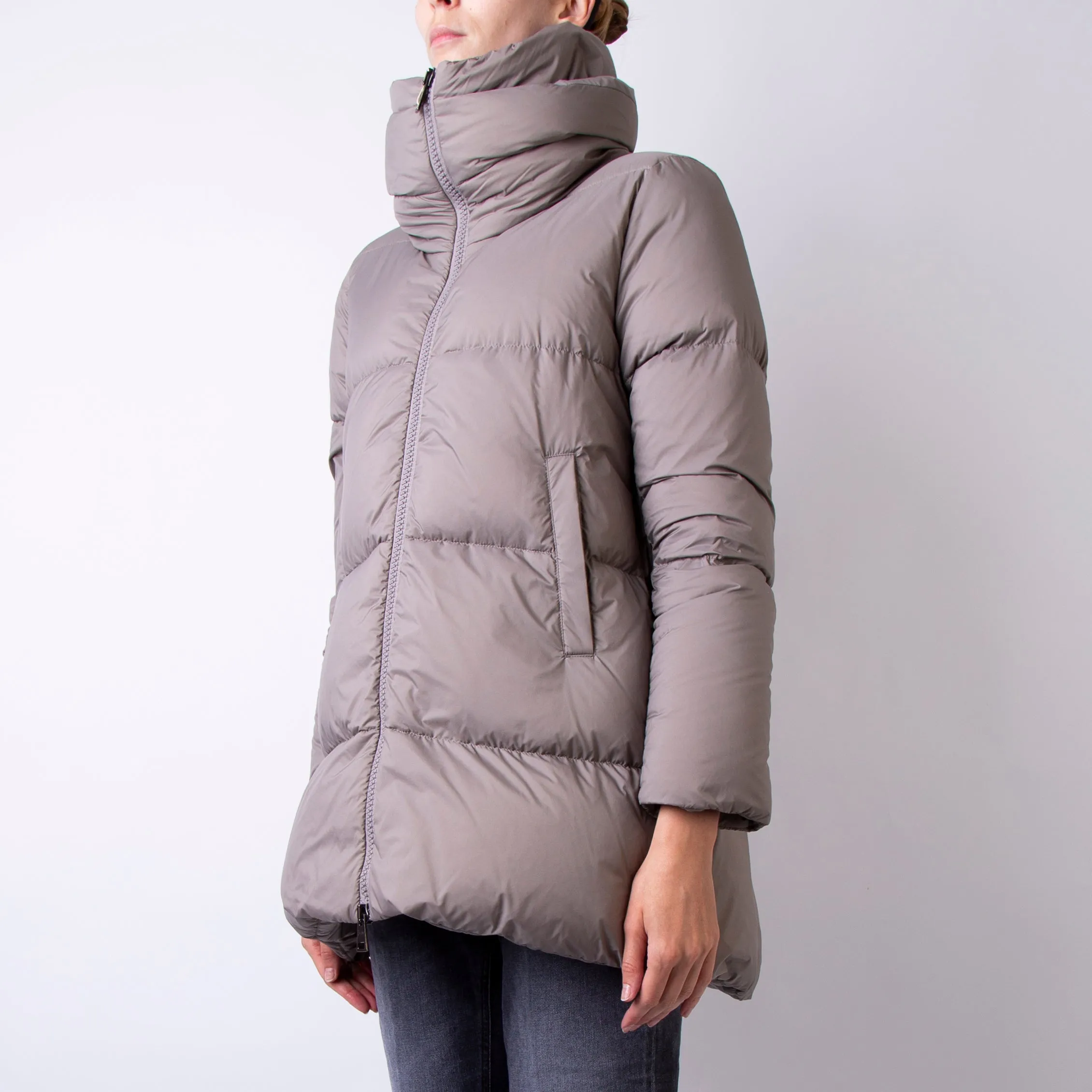 HERNO DOWN JACKET PI001959D 12456Z 2600 BEIGE