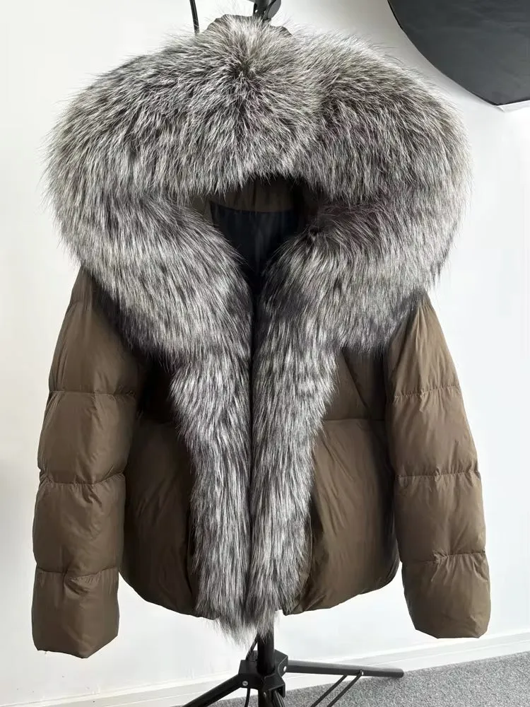 Luxe Warmth: Women's Duck Down Jacket with Natural Fur - Stylish Winter Comfort